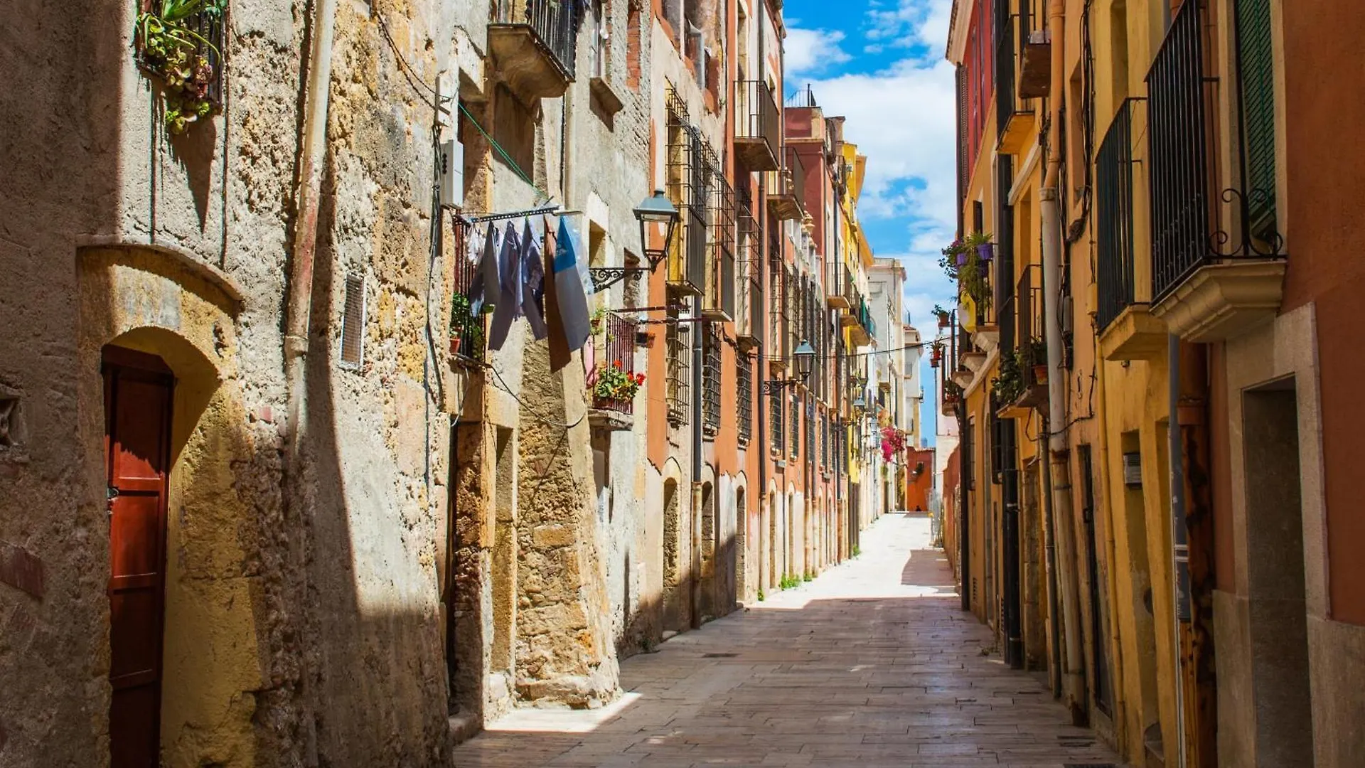 Mediterranean Way - Style Tarragona Hiszpania